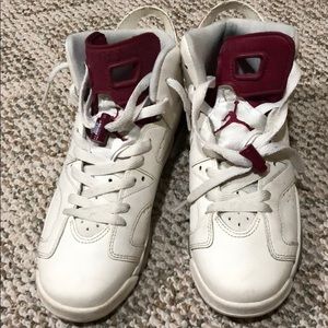 Jordan 6 maroon